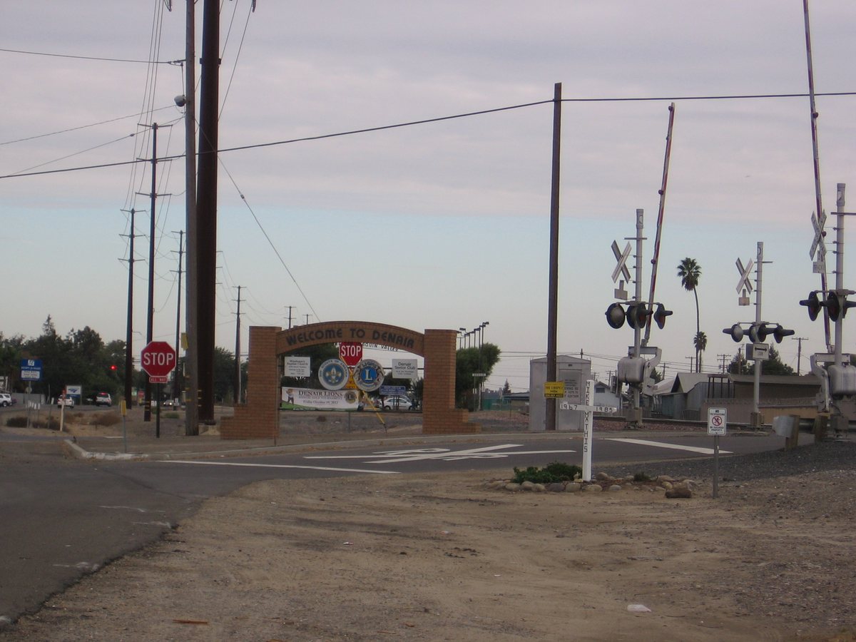 Denair welcome sign on North Santa Fe Avenue near the Amtrak platform in 2012