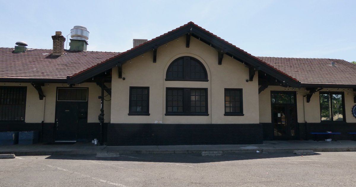 The former Southern Pacific Railroad depot in downtown Turlock, photographed in May 2022.